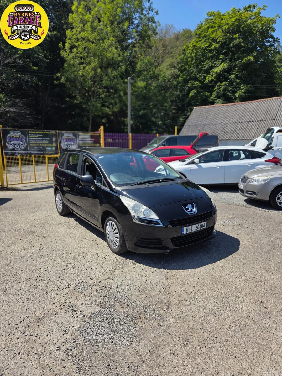 Peugeot 5008 MPV, Diesel, 2010, Black