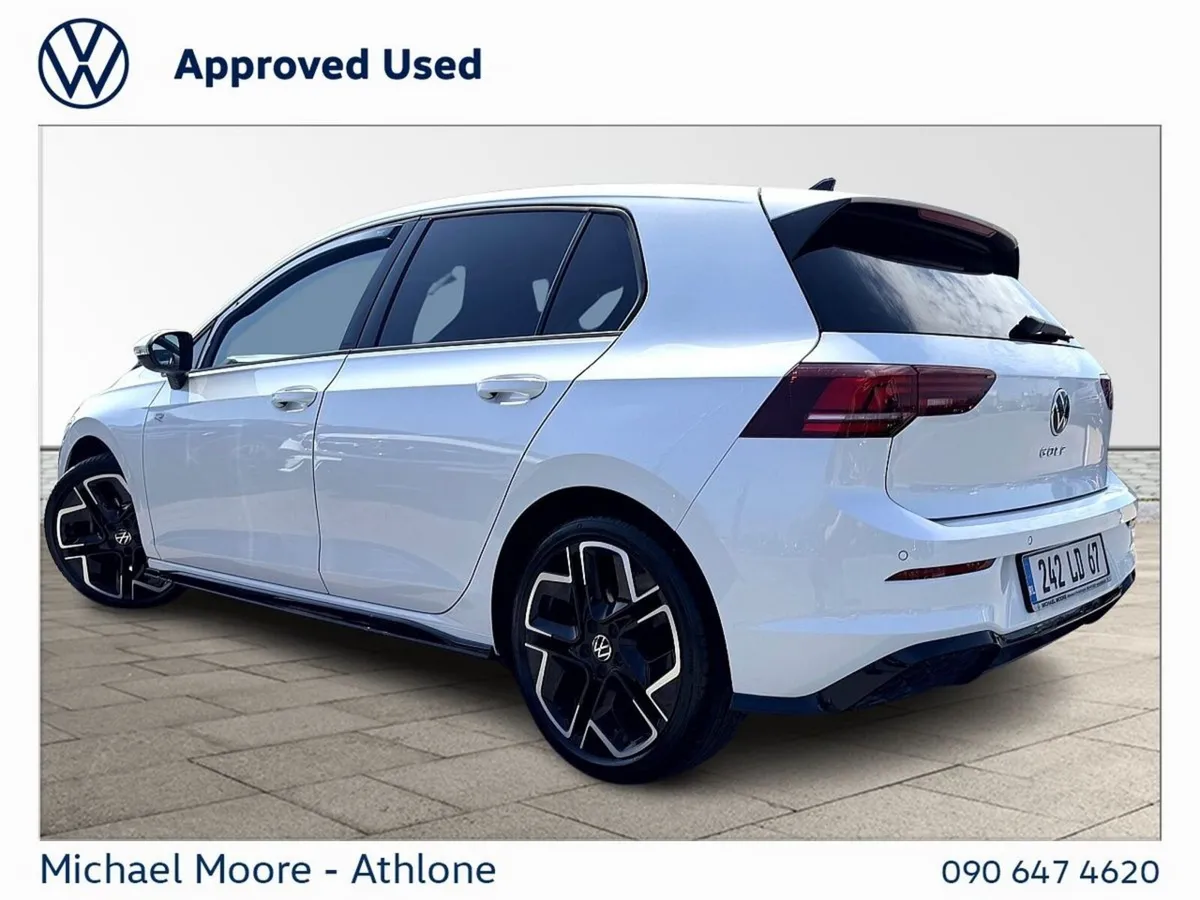 Volkswagen Golf Estate, Diesel, 2024, White