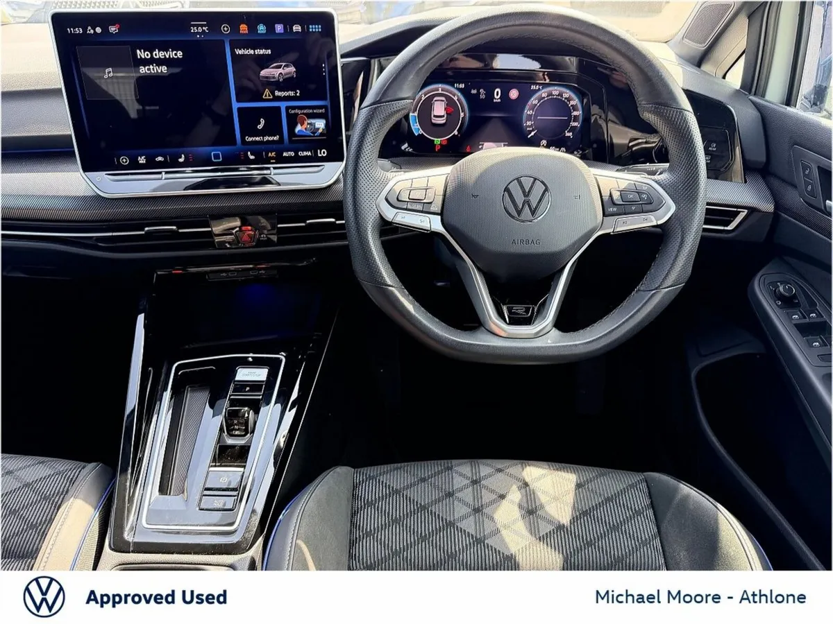 Volkswagen Golf Estate, Diesel, 2024, White