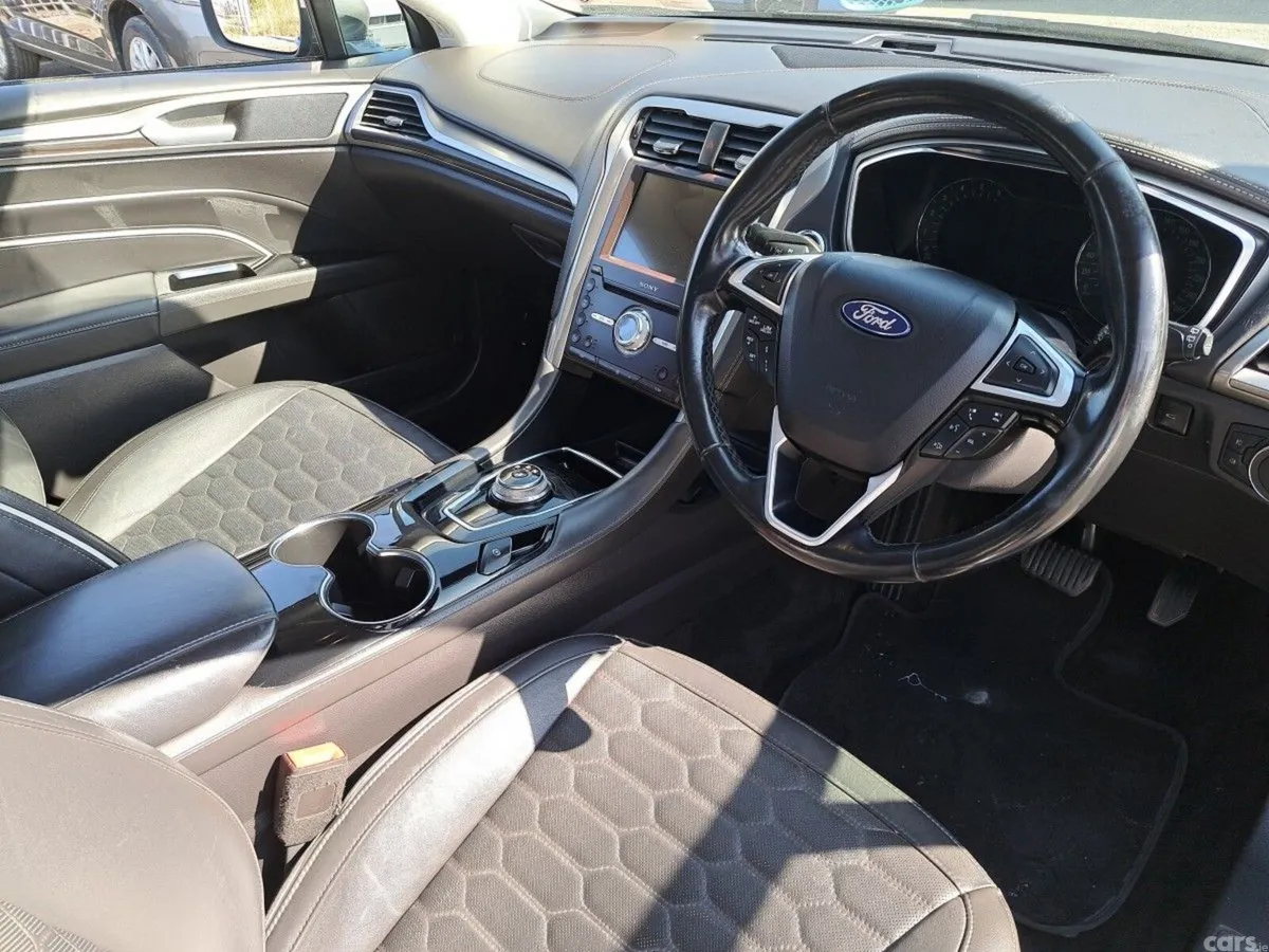 Ford Mondeo Hatchback, Diesel, 2020, Grey