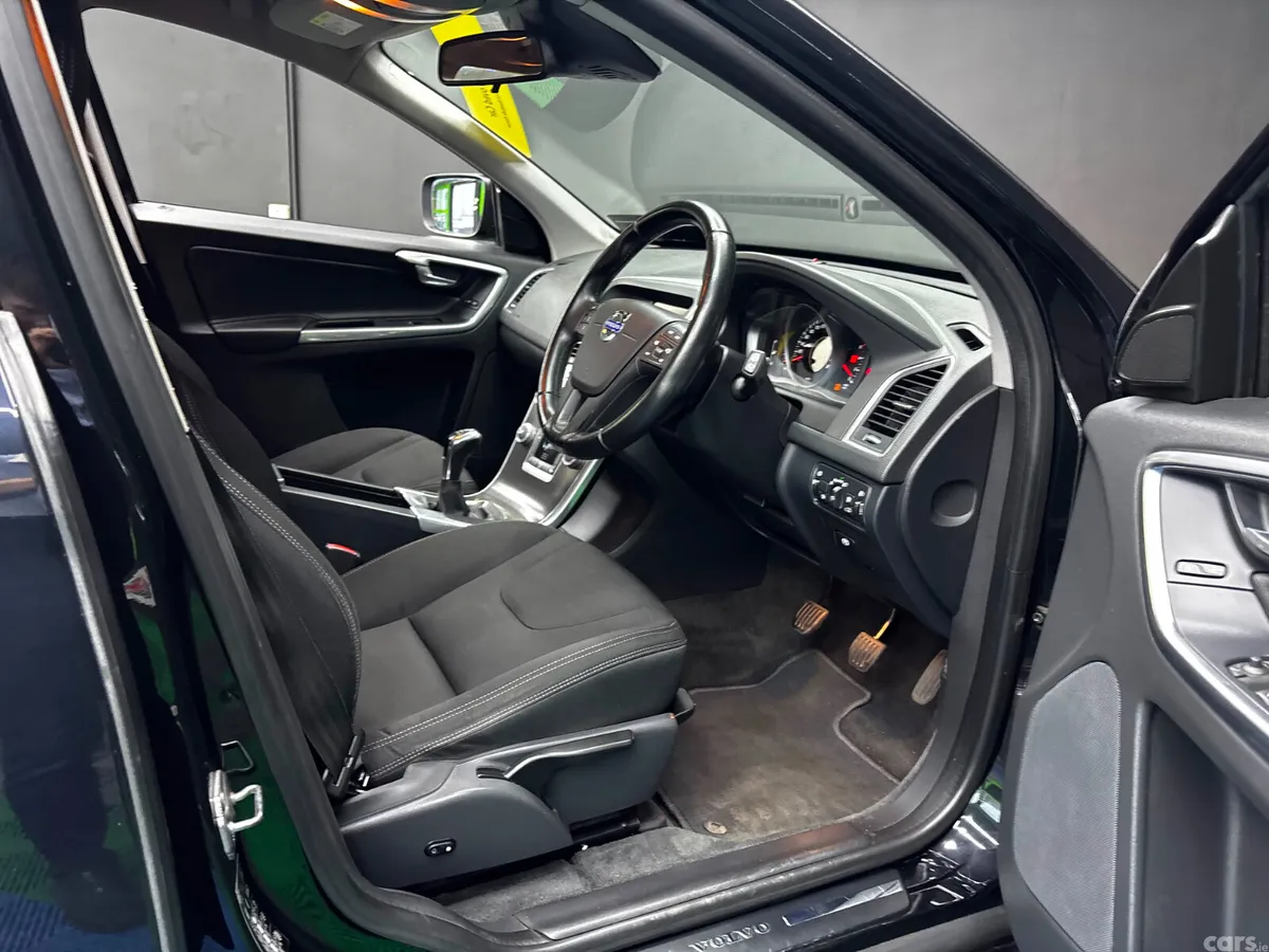 Volvo XC60 SUV, Diesel, 2015, Black