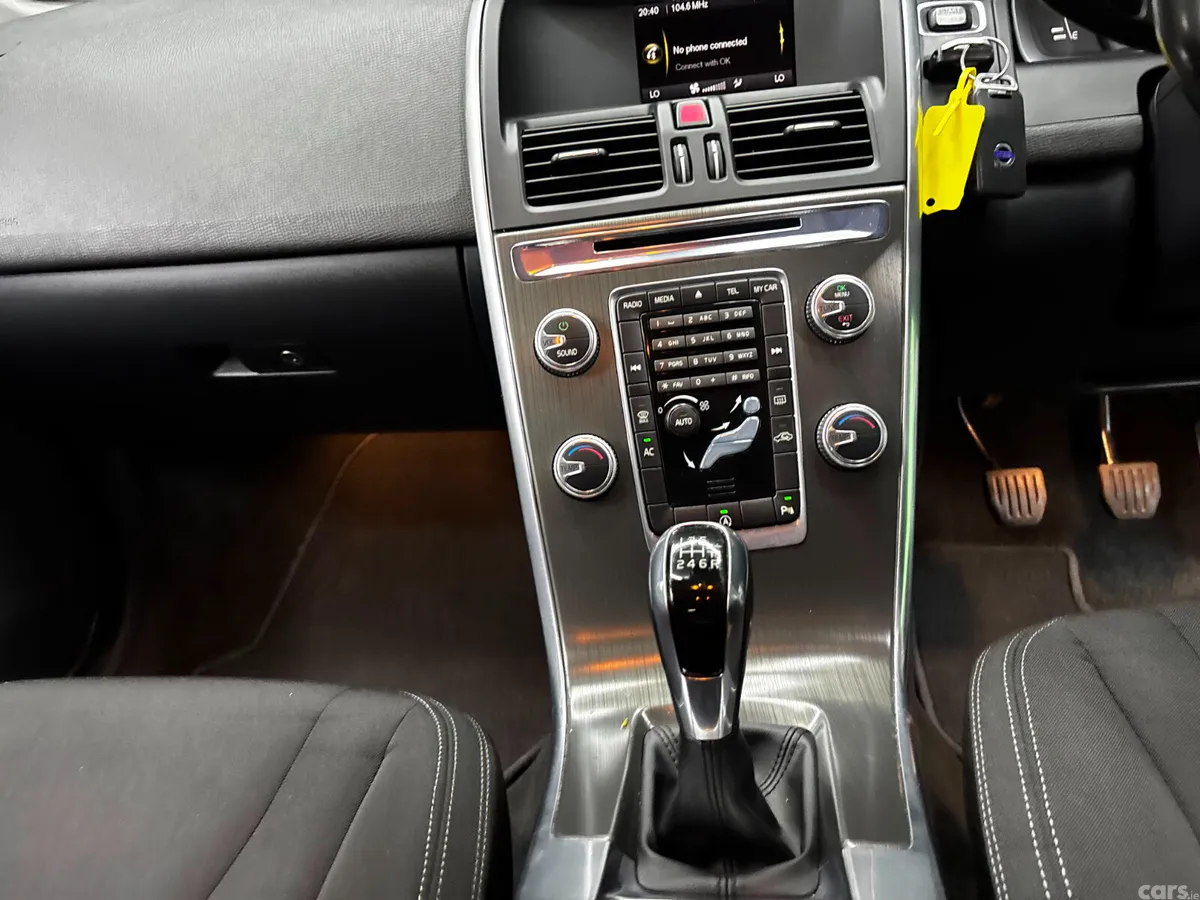 Volvo XC60 SUV, Diesel, 2015, Black