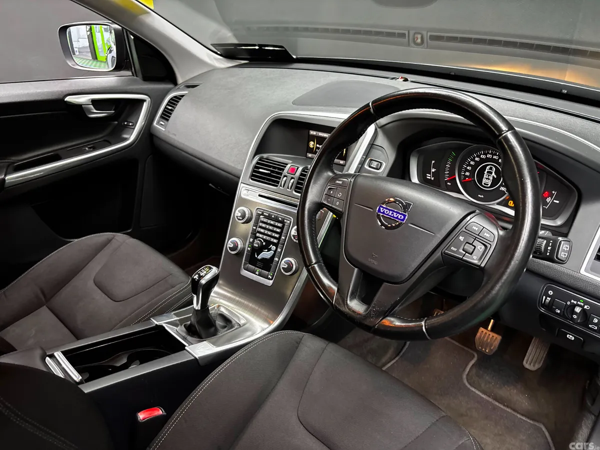 Volvo XC60 SUV, Diesel, 2015, Black