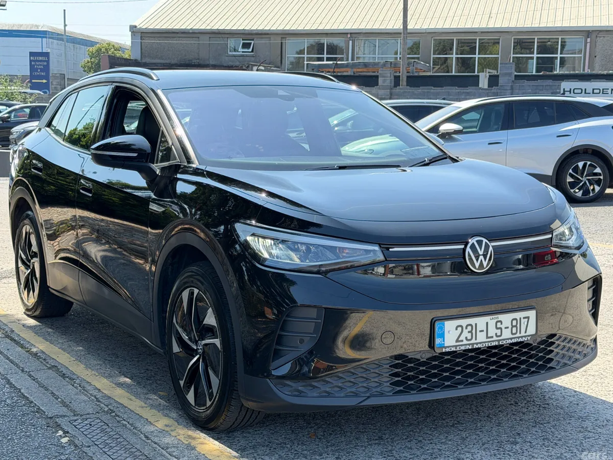 Volkswagen ID.4 SUV, Electric, 2023, Black
