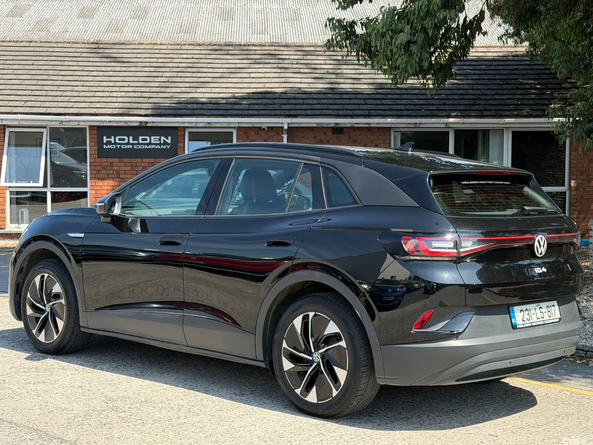 Volkswagen ID.4 SUV, Electric, 2023, Black