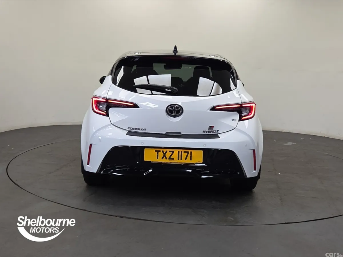 Toyota Corolla Hatchback, Petrol Hybrid, 2023, White