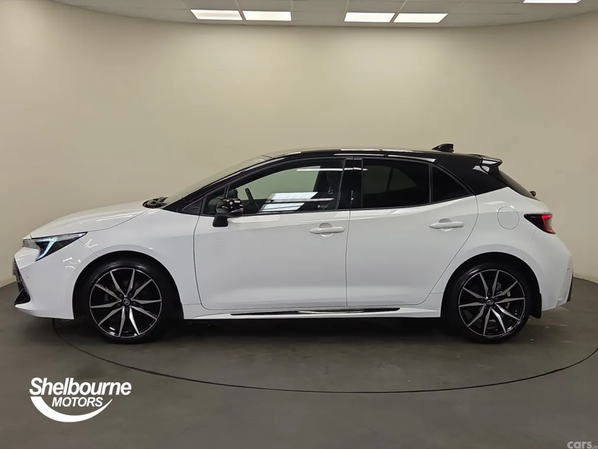 Toyota Corolla Hatchback, Petrol Hybrid, 2023, White