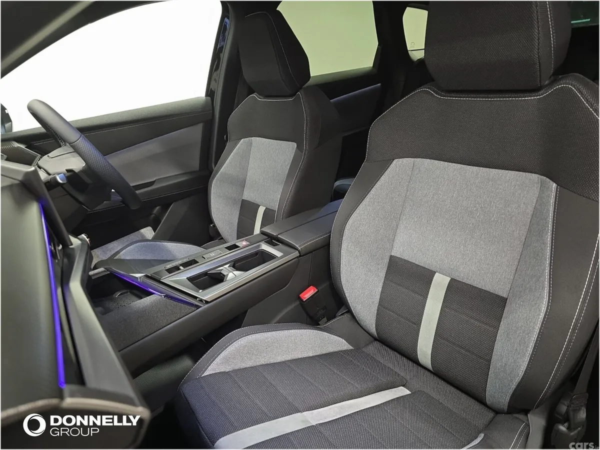 Vauxhall Grandland Hatchback, Petrol, 2026, 