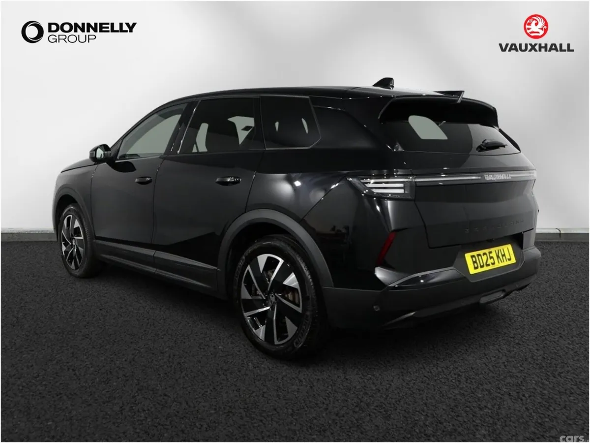 Vauxhall Grandland Hatchback, Petrol, 2025, Black