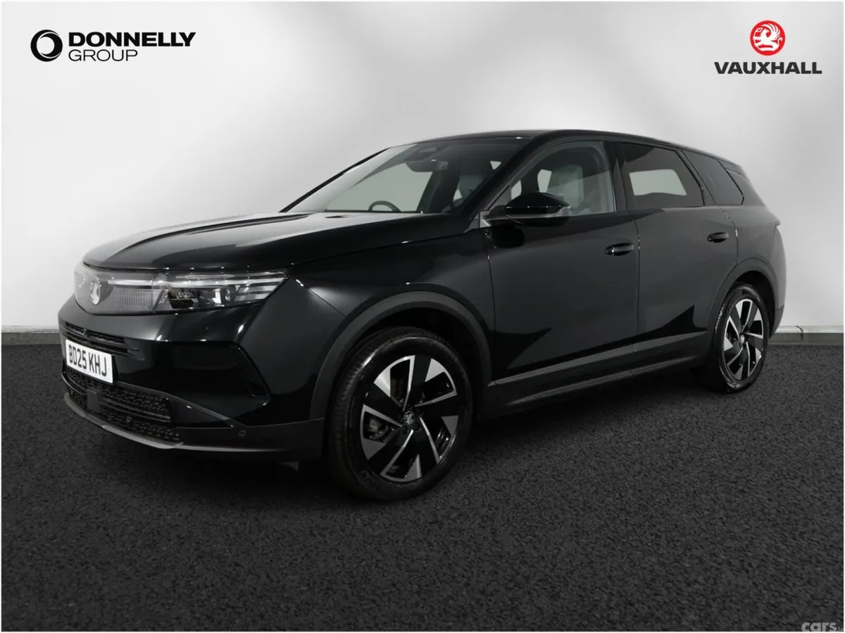 Vauxhall Grandland Hatchback, Petrol, 2025, Black