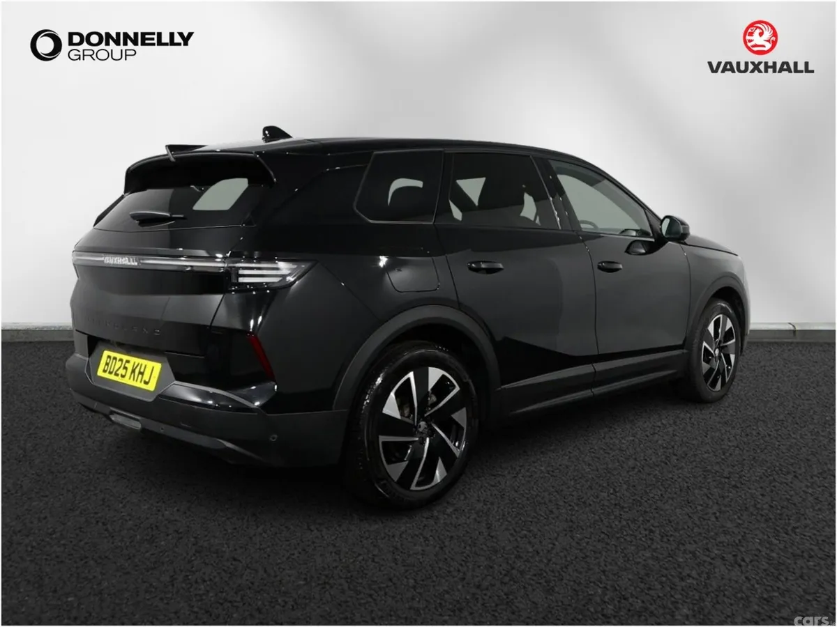 Vauxhall Grandland Hatchback, Petrol, 2025, Black