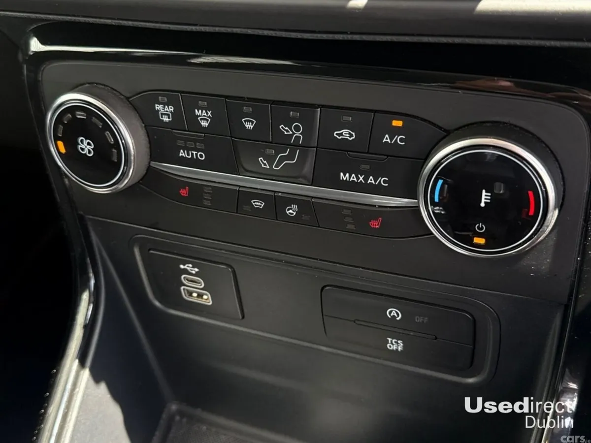 Ford EcoSport SUV, Petrol, 2023, Silver