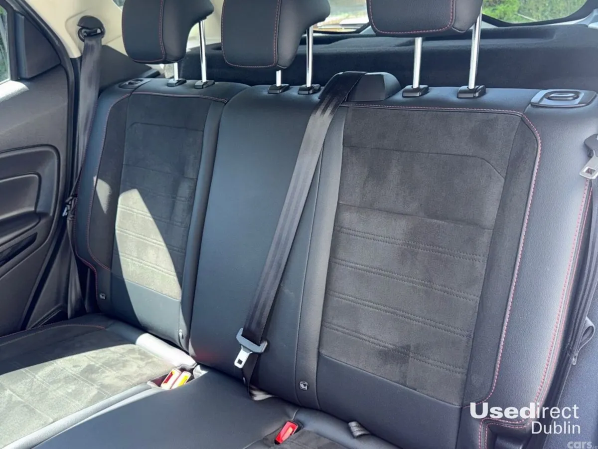 Ford EcoSport SUV, Petrol, 2023, Silver