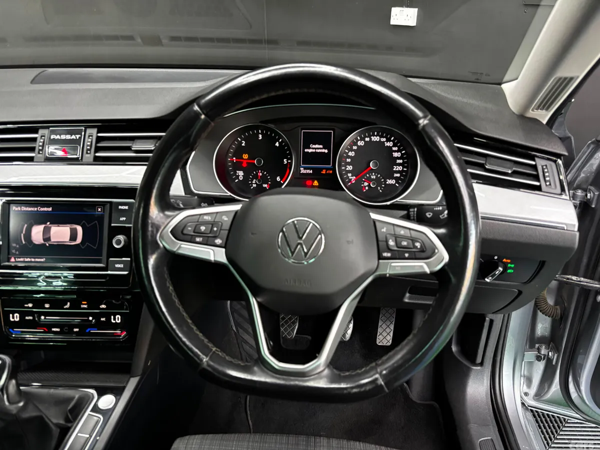 Volkswagen Passat Saloon, Diesel, 2022, Grey