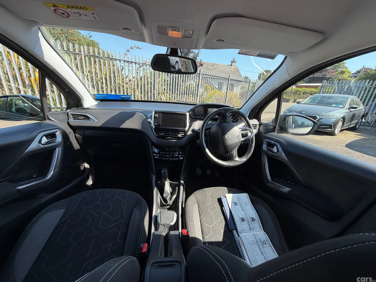 Peugeot 2008 Estate, Diesel, 2018, Grey