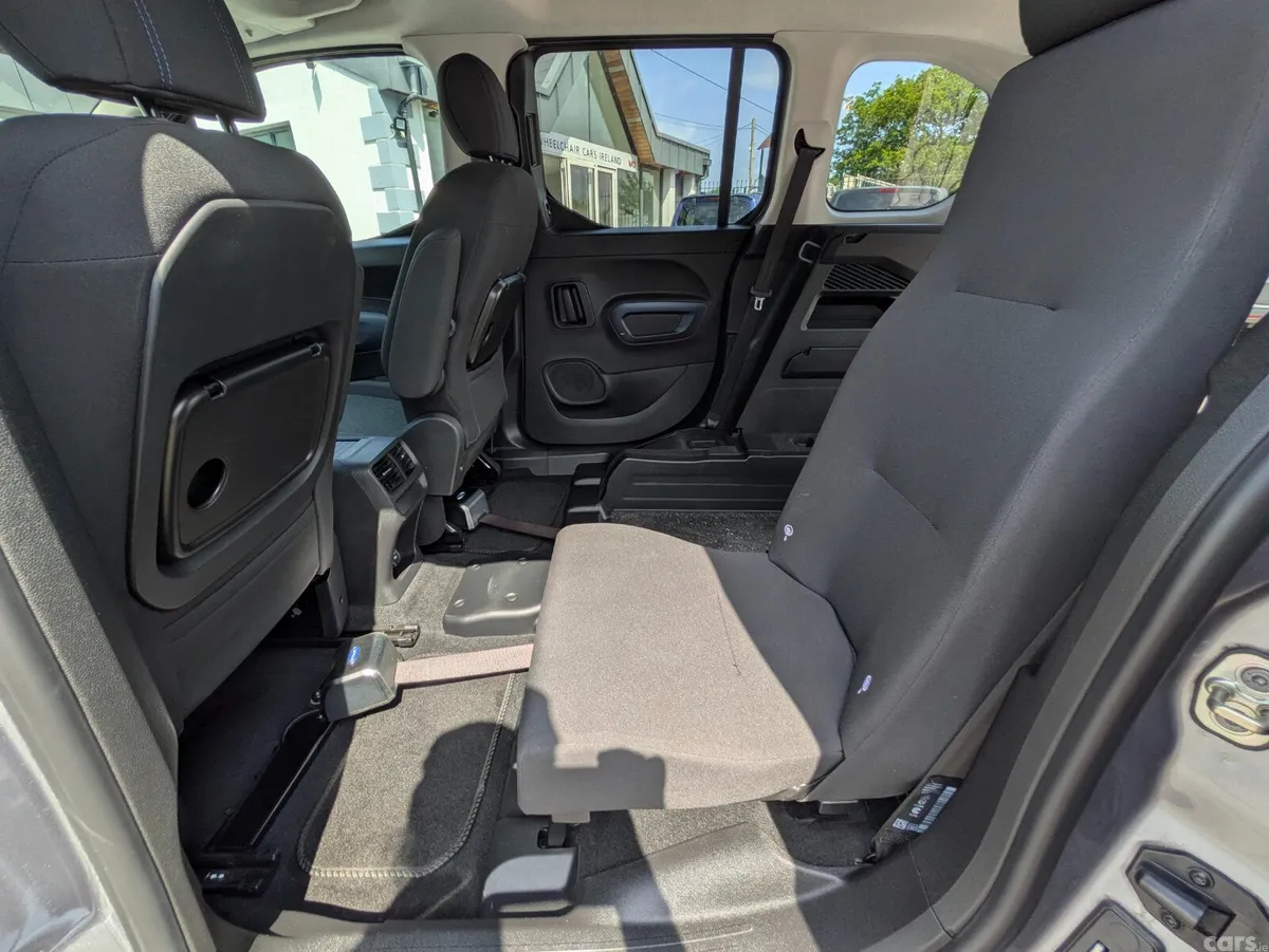 Peugeot Rifter MPV, Diesel, 2020, Grey