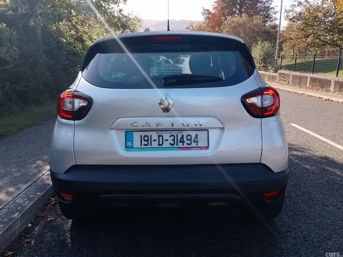 Renault Captur Hatchback, Diesel, 2019, Grey