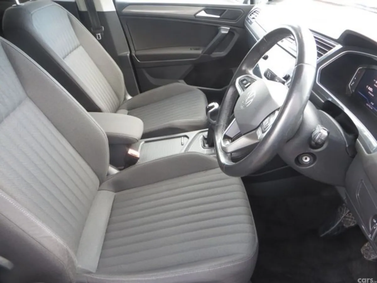 Volkswagen Tiguan Allspace Estate, Petrol, 2024, Black