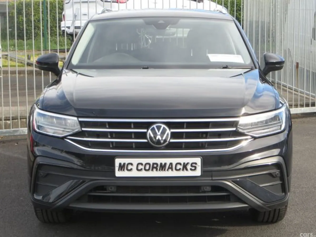Volkswagen Tiguan Allspace Estate, Petrol, 2024, Black