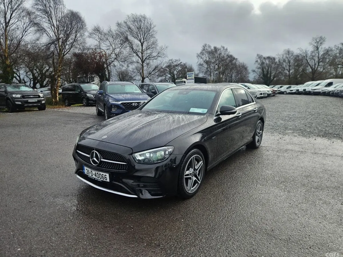 Mercedes-Benz E 300 Saloon, Diesel Plug-in Hybrid, 2021, Black