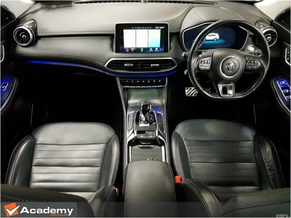 MG HS Hatchback, Petrol Plug-in Hybrid, 2023, White