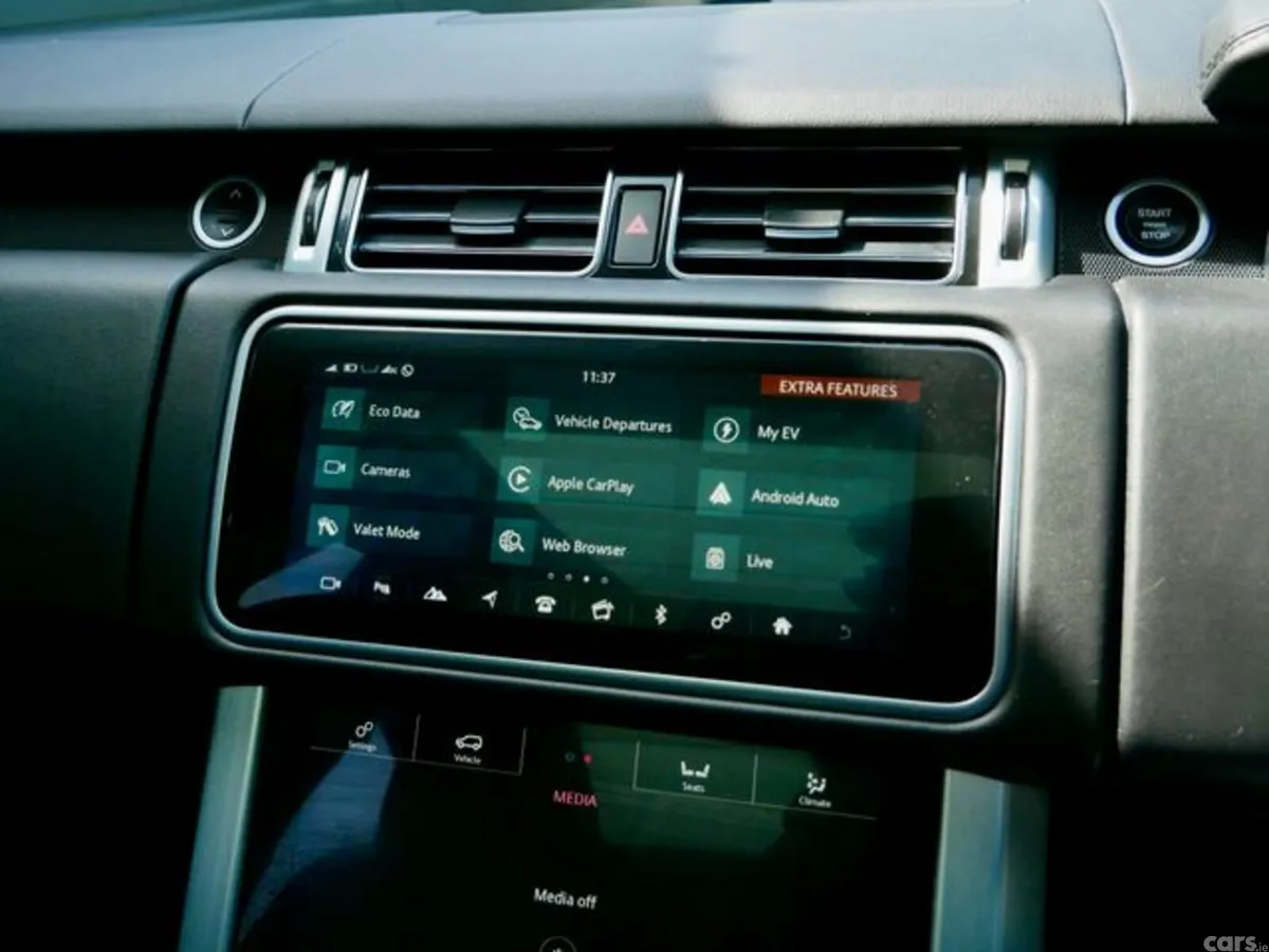 Land Rover Range Rover SUV, Petrol Plug-in Hybrid, 2020, Black