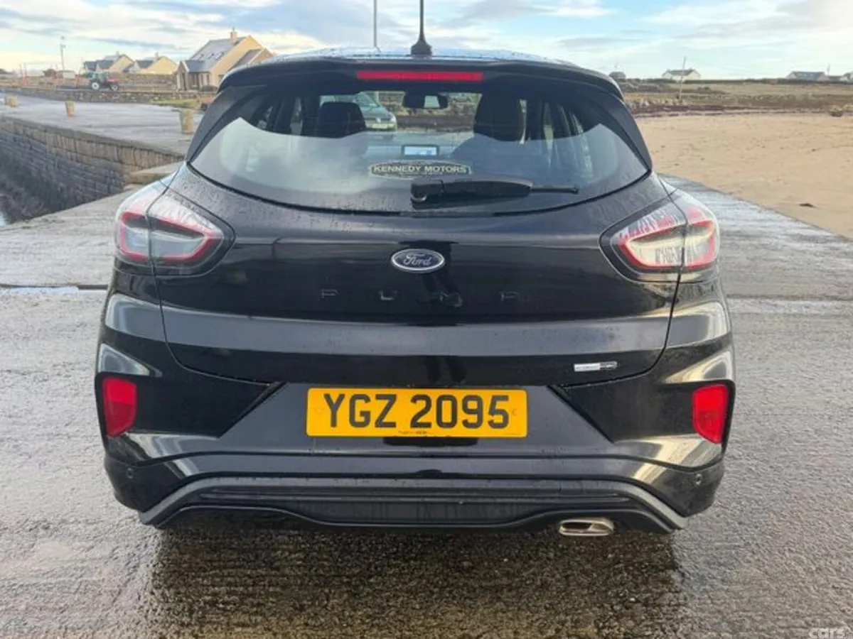 Ford Puma Hatchback, Petrol, 2022, Black