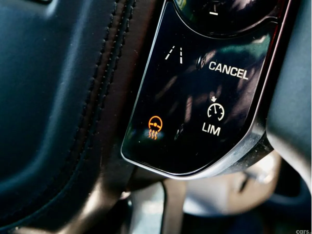 Land Rover Range Rover SUV, Petrol Plug-in Hybrid, 2020, Black