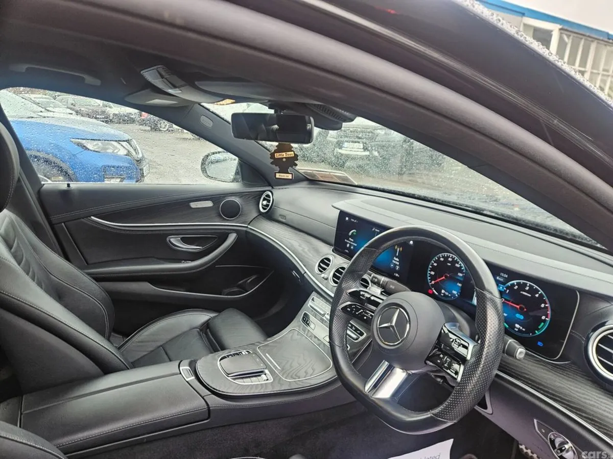 Mercedes-Benz E 300 Saloon, Diesel Plug-in Hybrid, 2021, Black