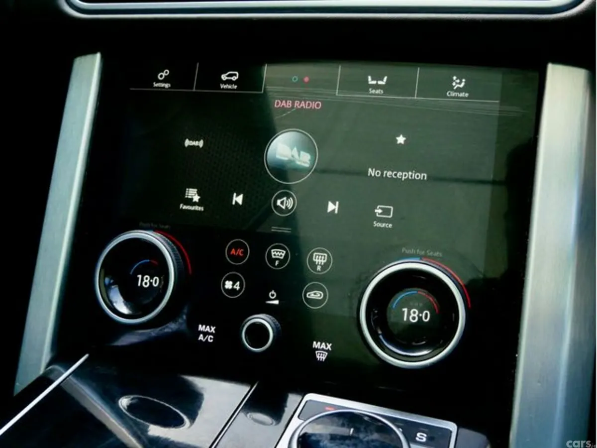 Land Rover Range Rover SUV, Petrol Plug-in Hybrid, 2020, Black