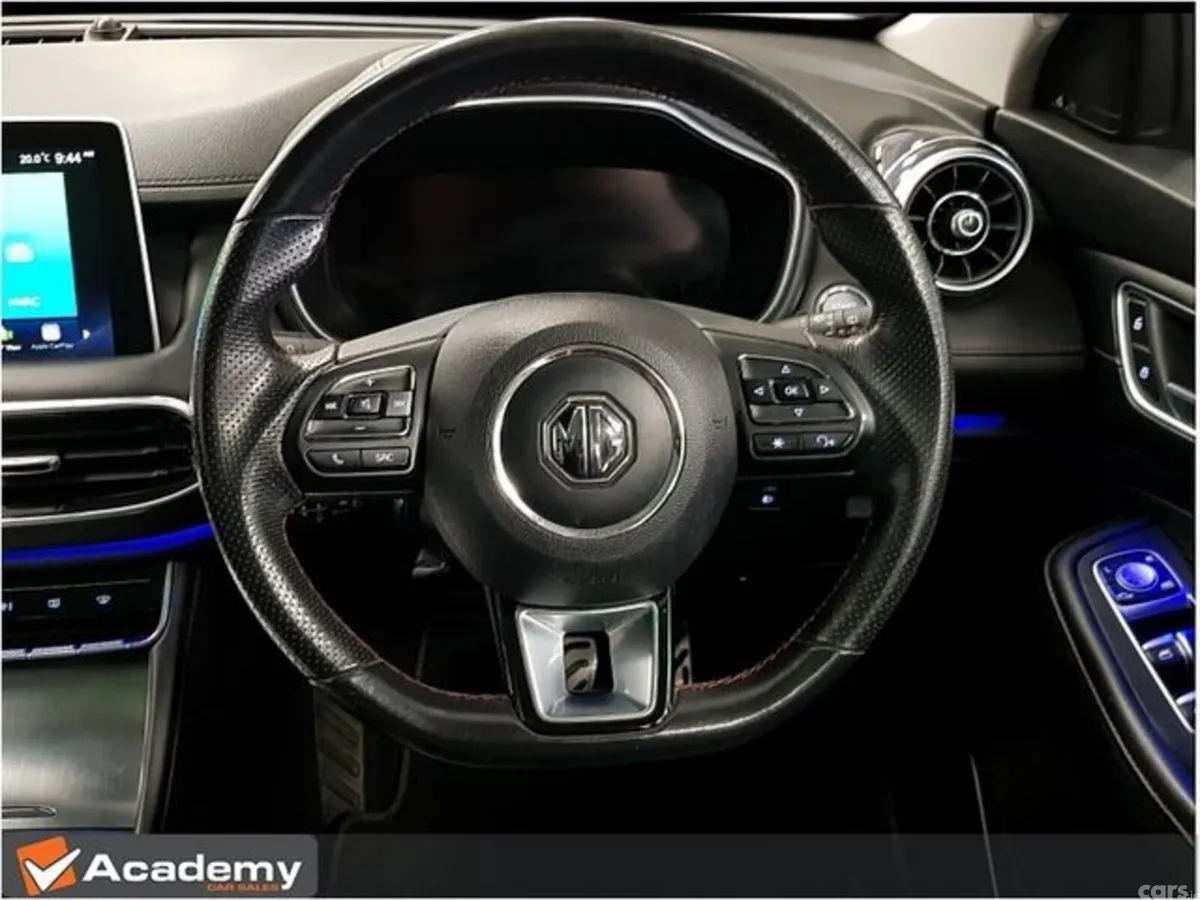 MG HS Hatchback, Petrol Plug-in Hybrid, 2023, White