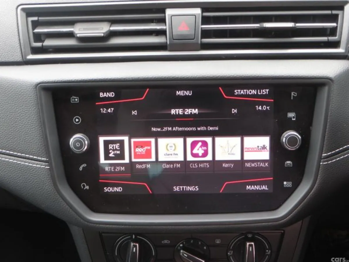 SEAT Arona Hatchback, Petrol, 2020, Grey