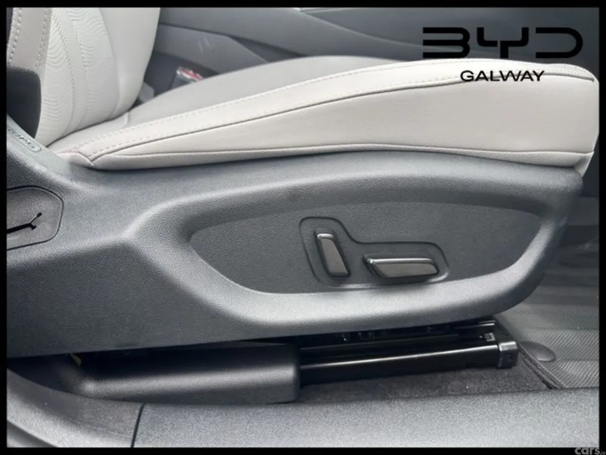 BYD Seal 6 Estate, Petrol Plug-in Hybrid, 2026, Black