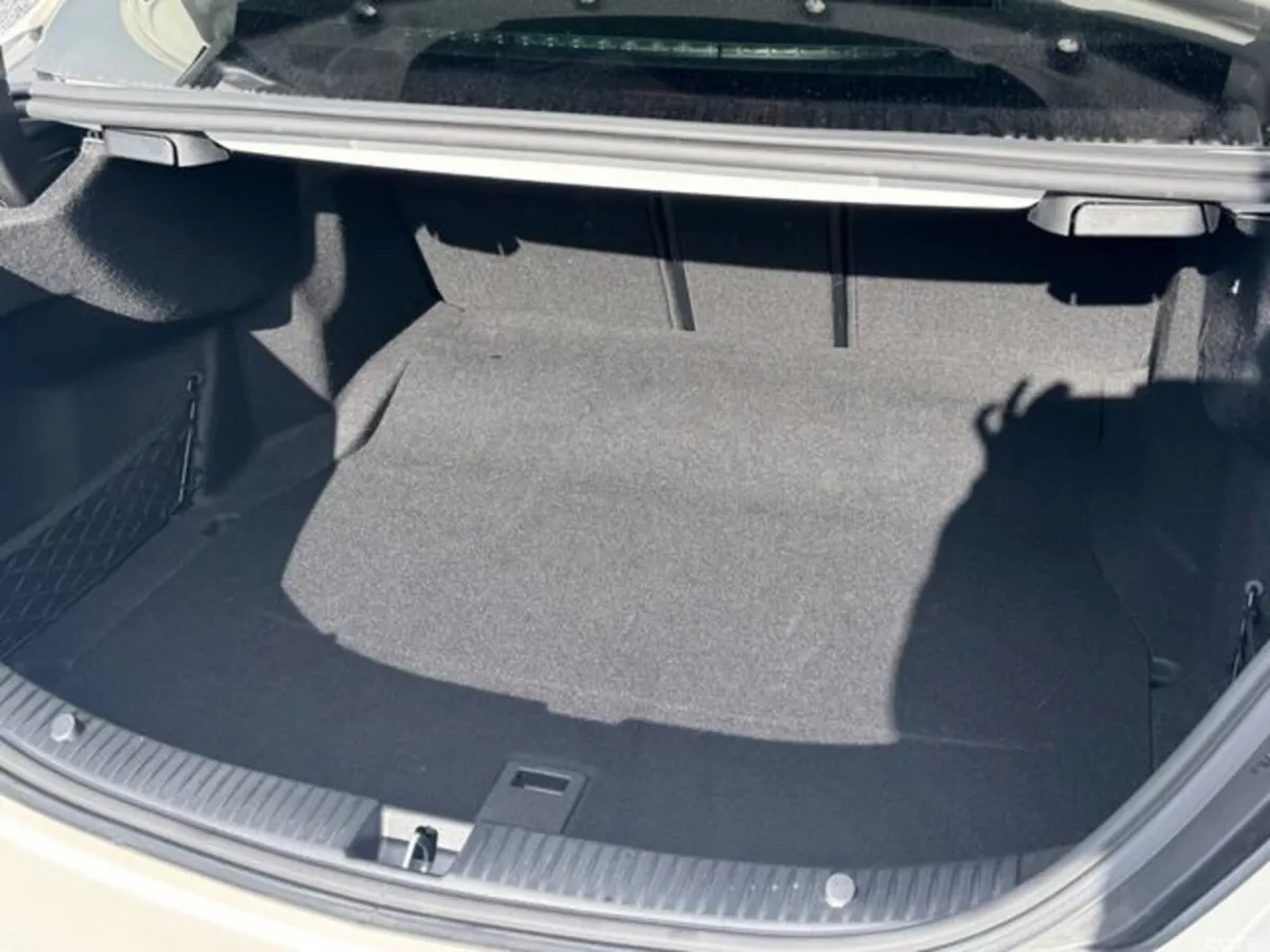 Mercedes-Benz C-Class Saloon, Diesel, 2018, White