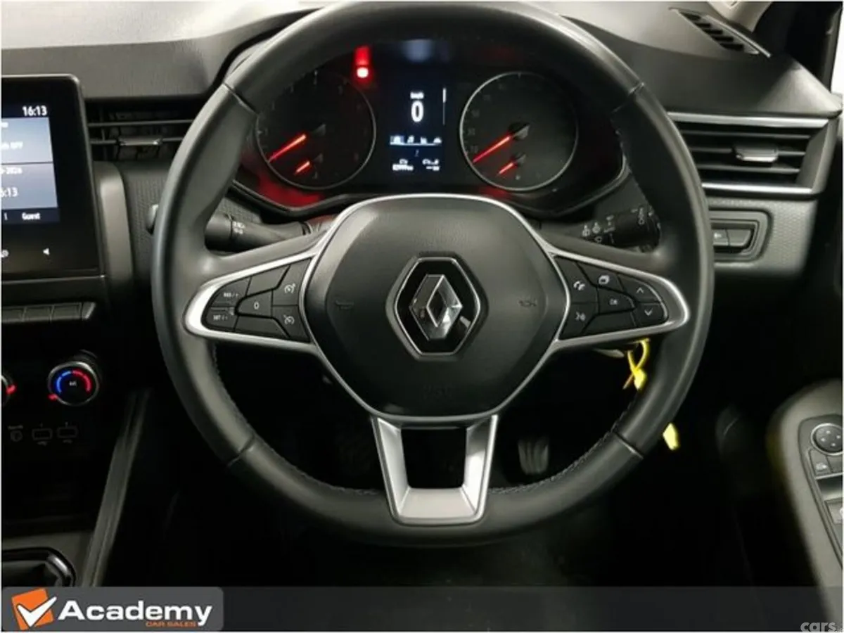 Renault Clio Hatchback, Petrol, 2023, Black