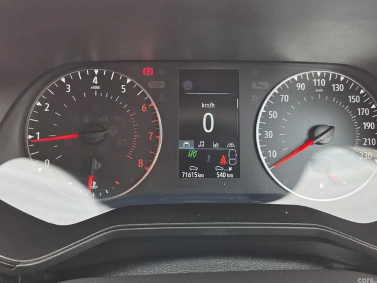 Renault Clio Hatchback, Petrol, 2023, Grey