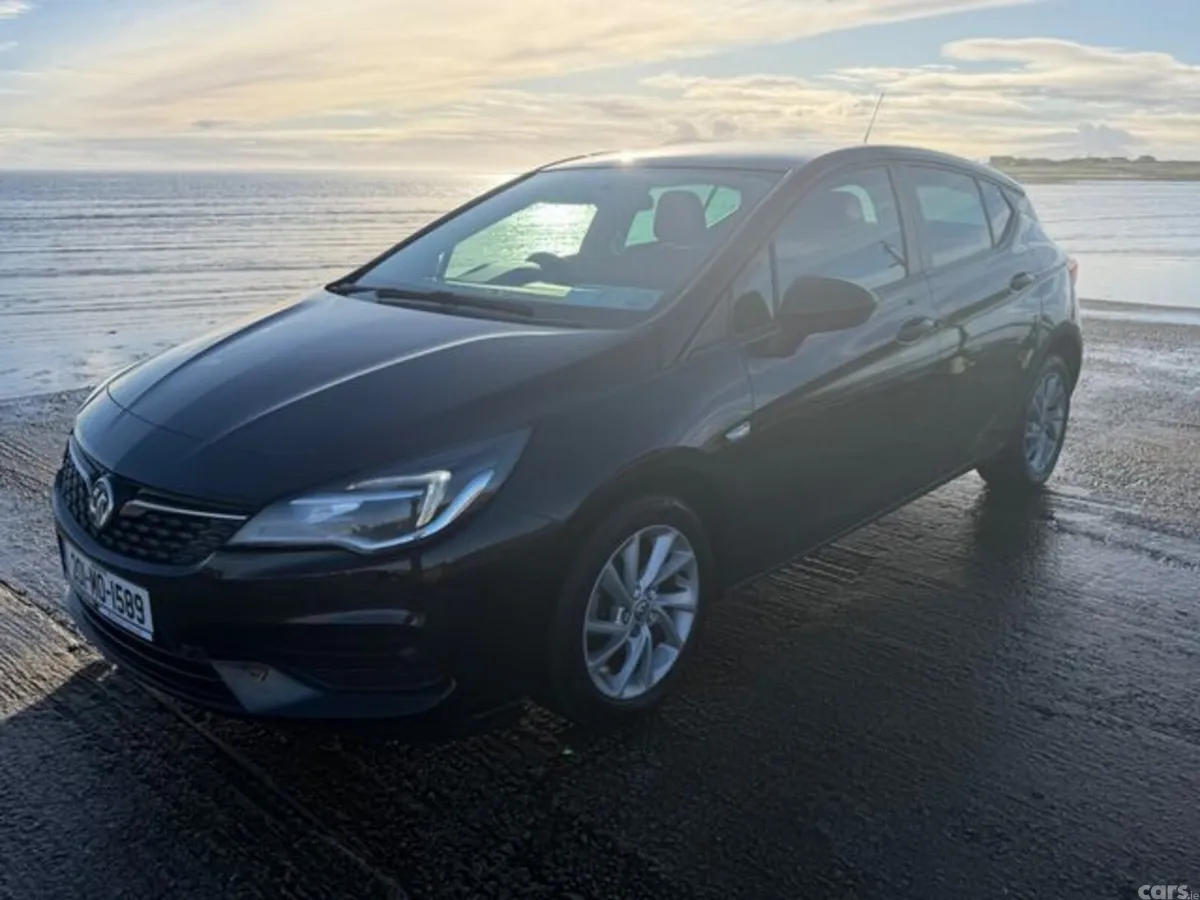 Vauxhall Astra Hatchback, Diesel, 2020, Black