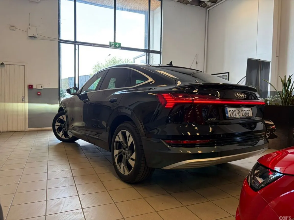 Audi e-tron SUV, Electric, 2020, Black