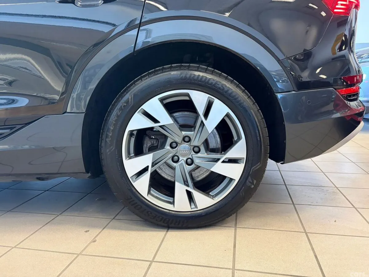 Audi e-tron SUV, Electric, 2020, Black