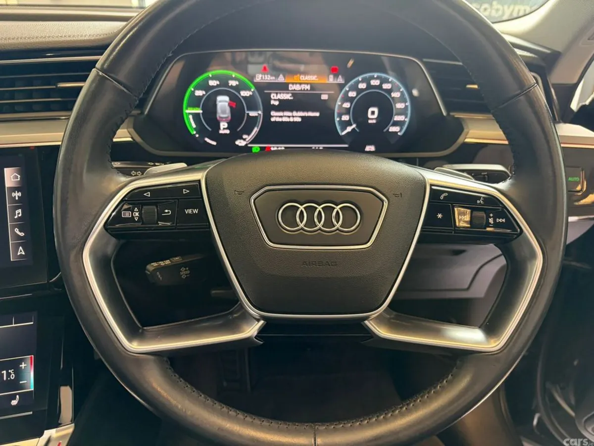 Audi e-tron SUV, Electric, 2020, Black