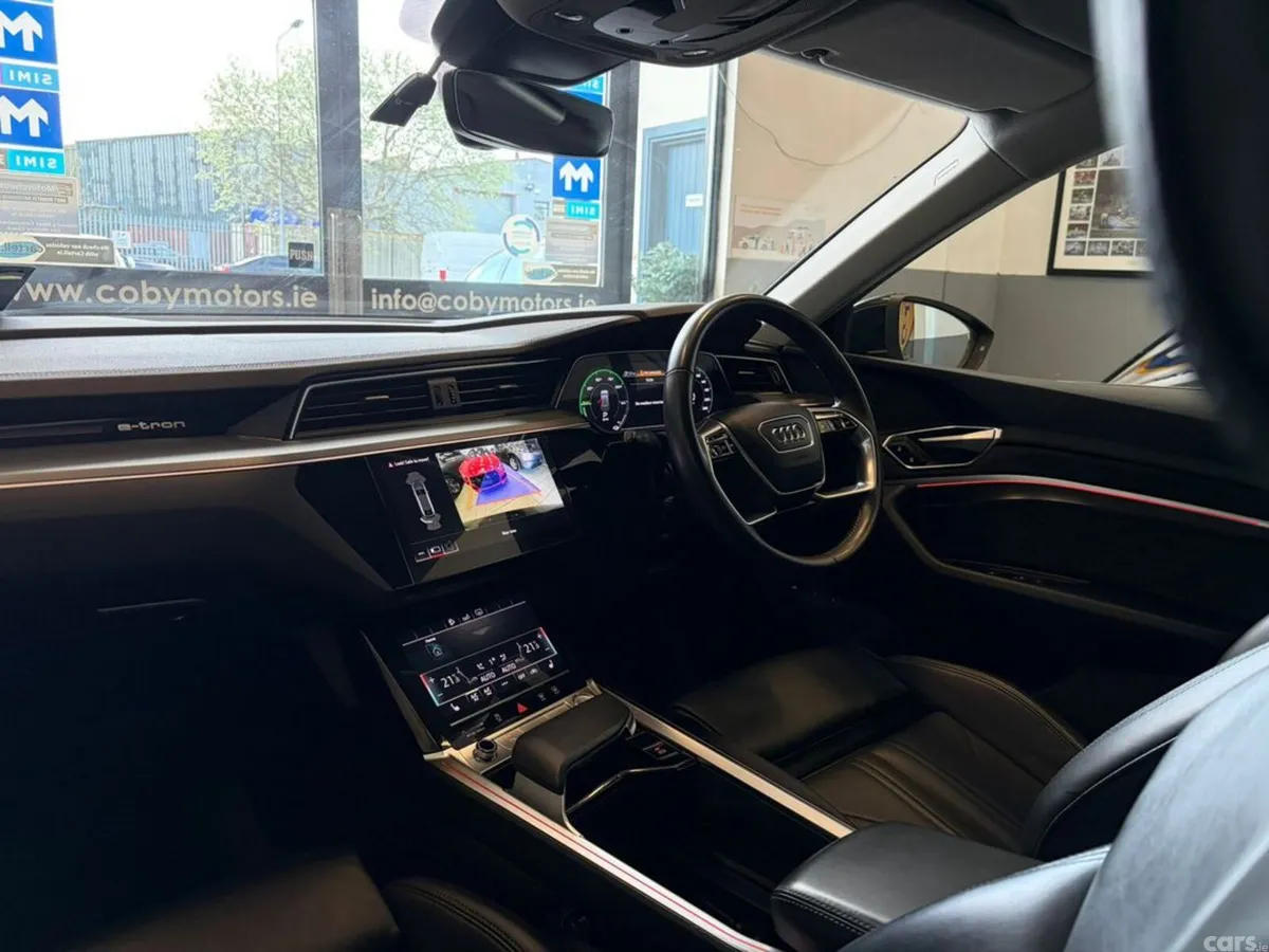 Audi e-tron SUV, Electric, 2020, Black