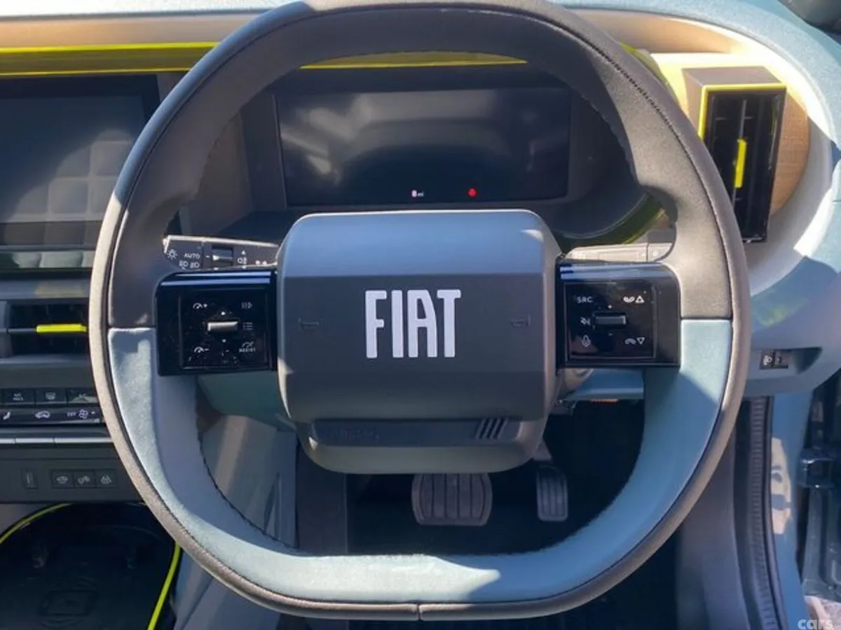Fiat Grande Panda SUV, Petrol Hybrid, 2027, Blue