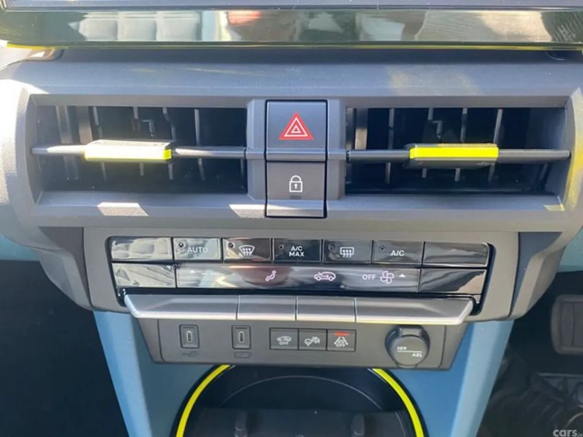 Fiat Grande Panda SUV, Petrol Hybrid, 2027, Blue
