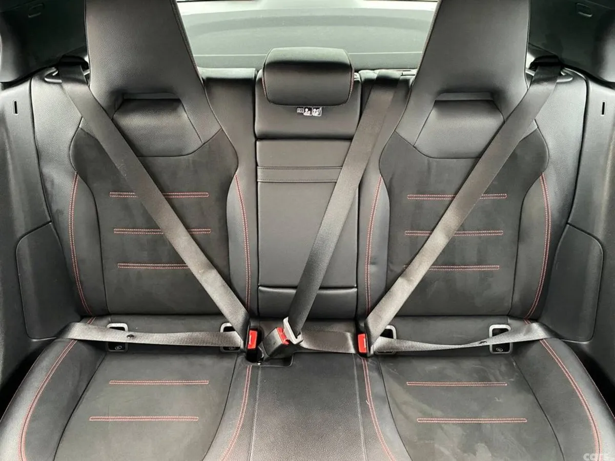 Mercedes-Benz A-Class Hatchback, Diesel, 2020, White