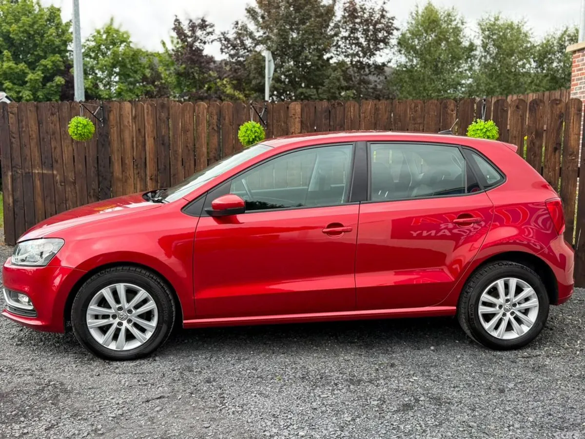 Volkswagen Polo Hatchback, Petrol, 2017, Red