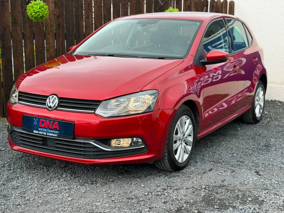 Volkswagen Polo Hatchback, Petrol, 2017, Red
