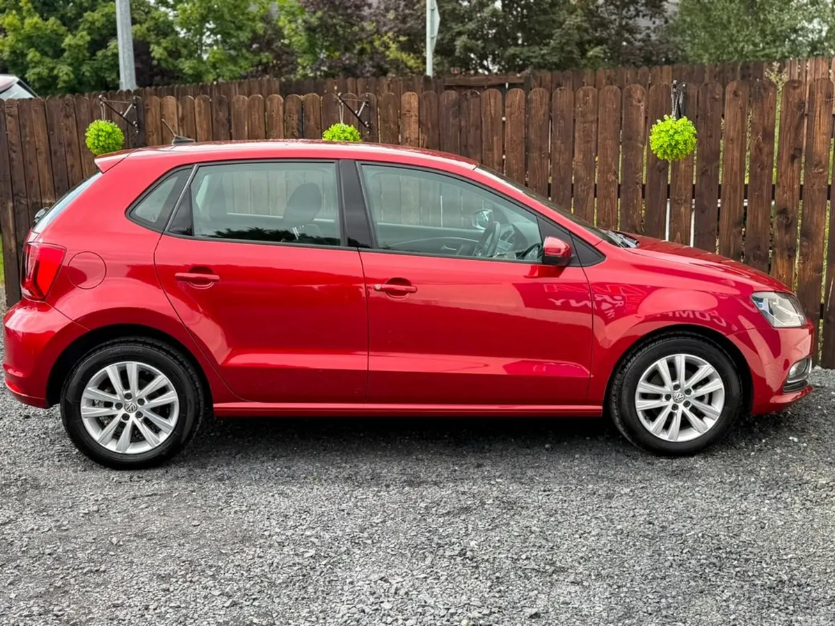 Volkswagen Polo Hatchback, Petrol, 2017, Red