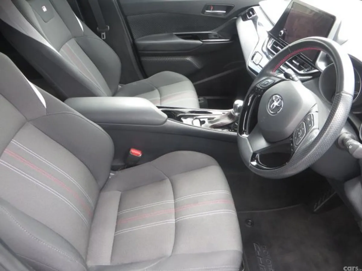 Toyota C-HR Hatchback, Petrol Hybrid, 2022, Grey