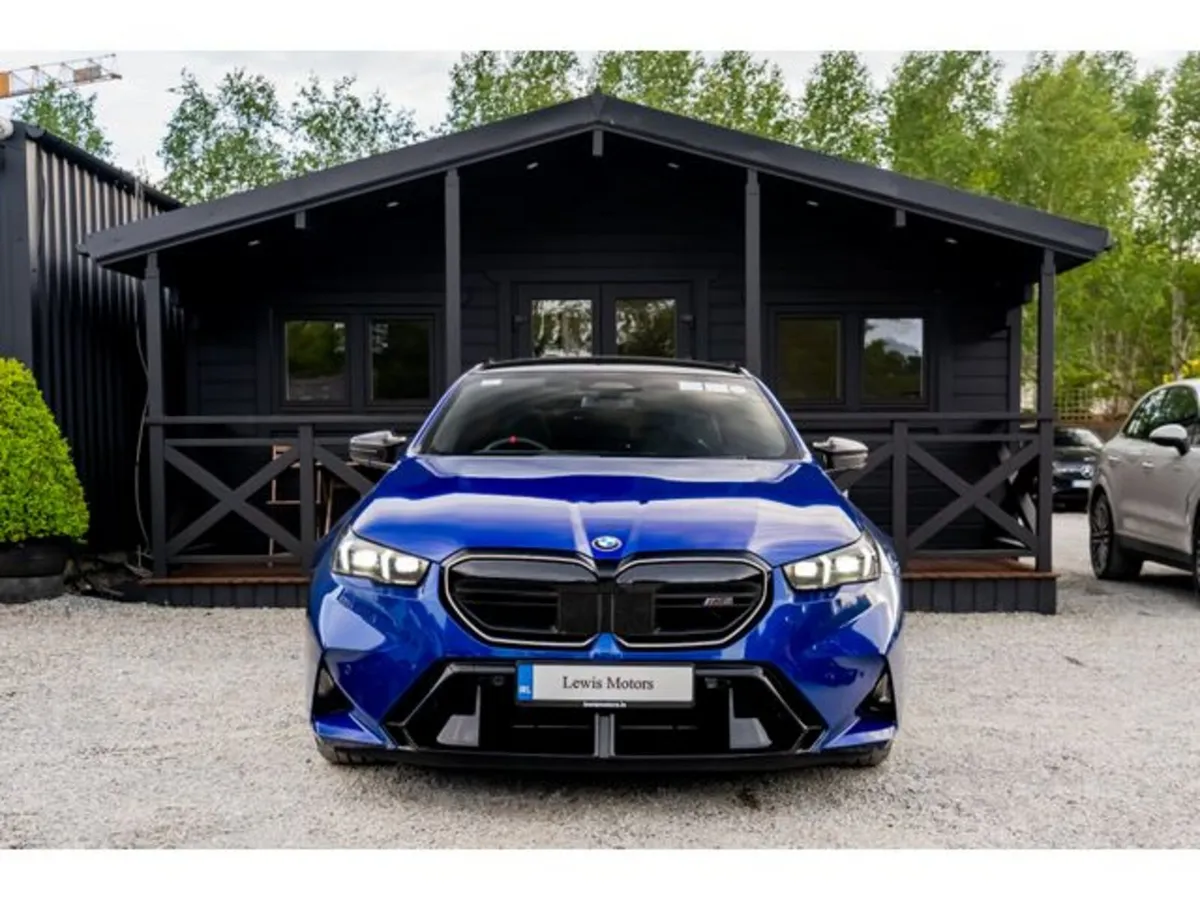 BMW M5 Estate, Petrol Plug-in Hybrid, 2026, Blue