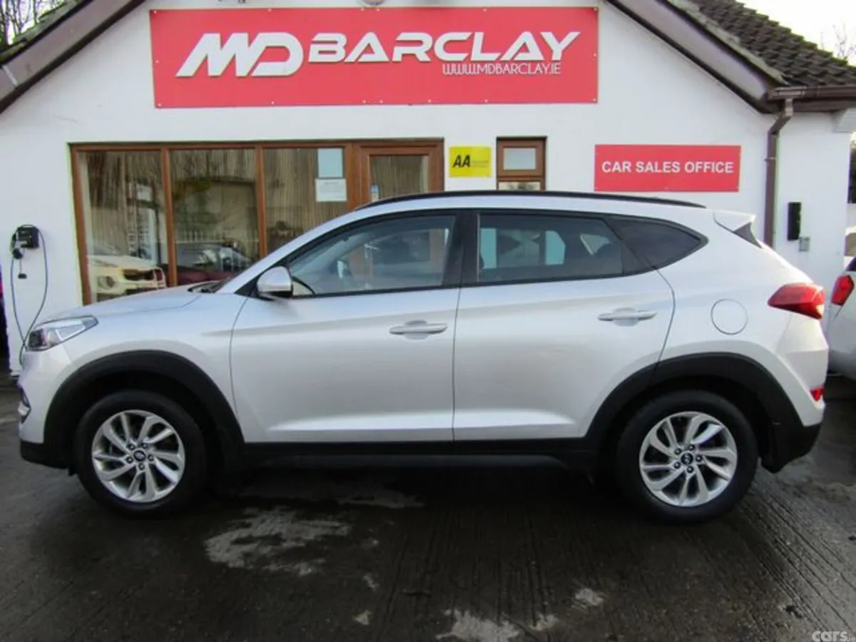 Hyundai Tucson SUV, Diesel, 2016, Silver